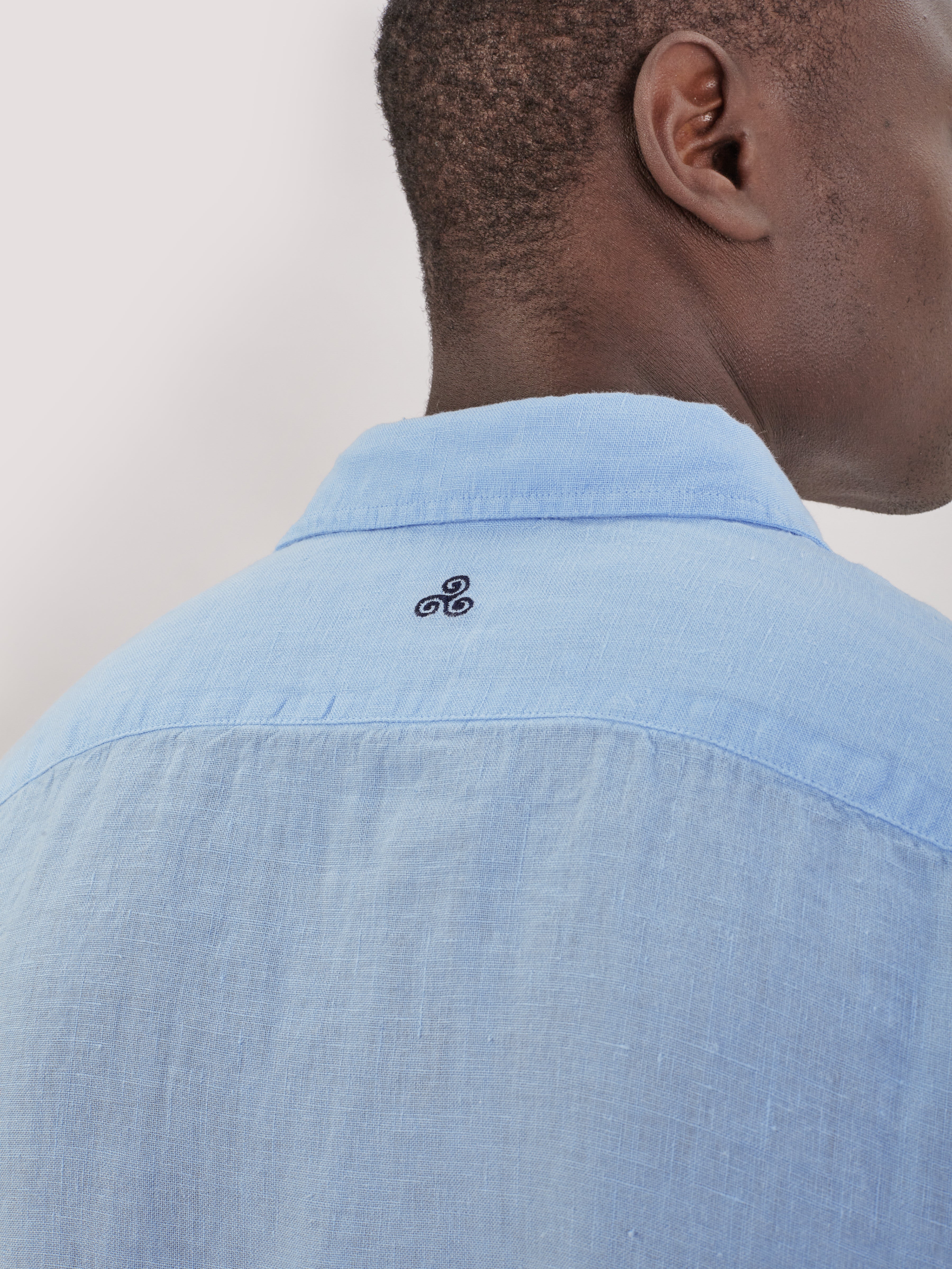 CAMICIA VITTO CELESTE LINEN