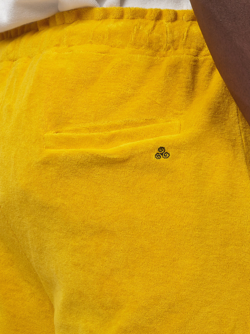 SHORT TERRY GIALLO