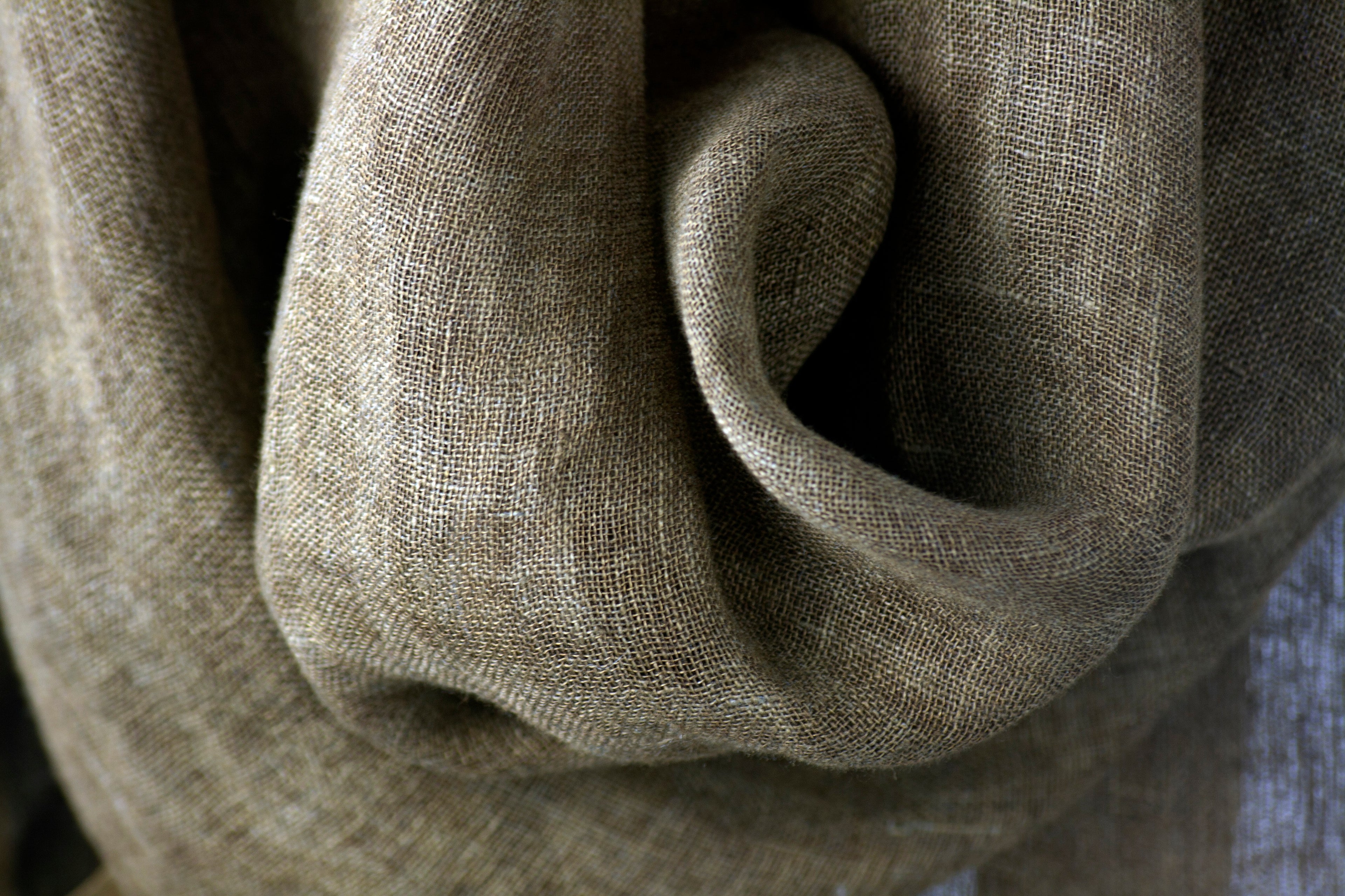 KHAKI linen scarf