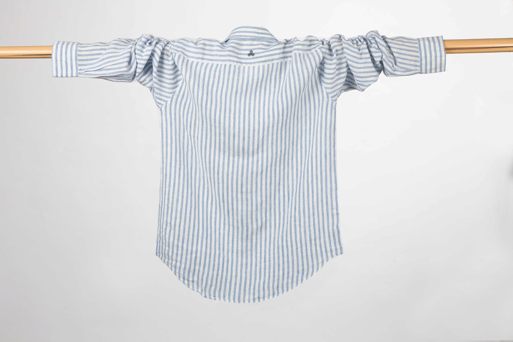 BLUE STRIP LINEN SHIRT
